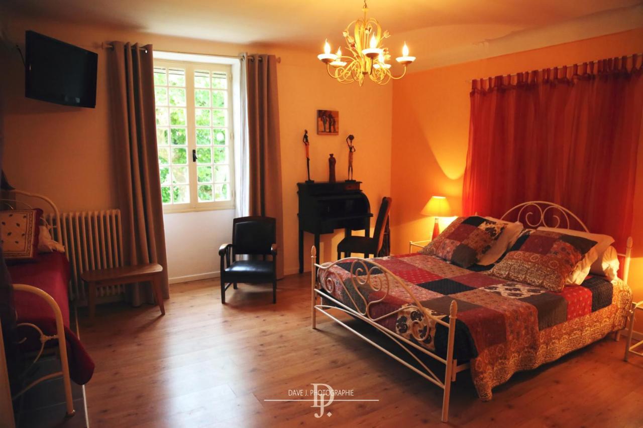 Bed and Breakfast Mas de la Sauline à La Roque-d'Antheron Extérieur photo