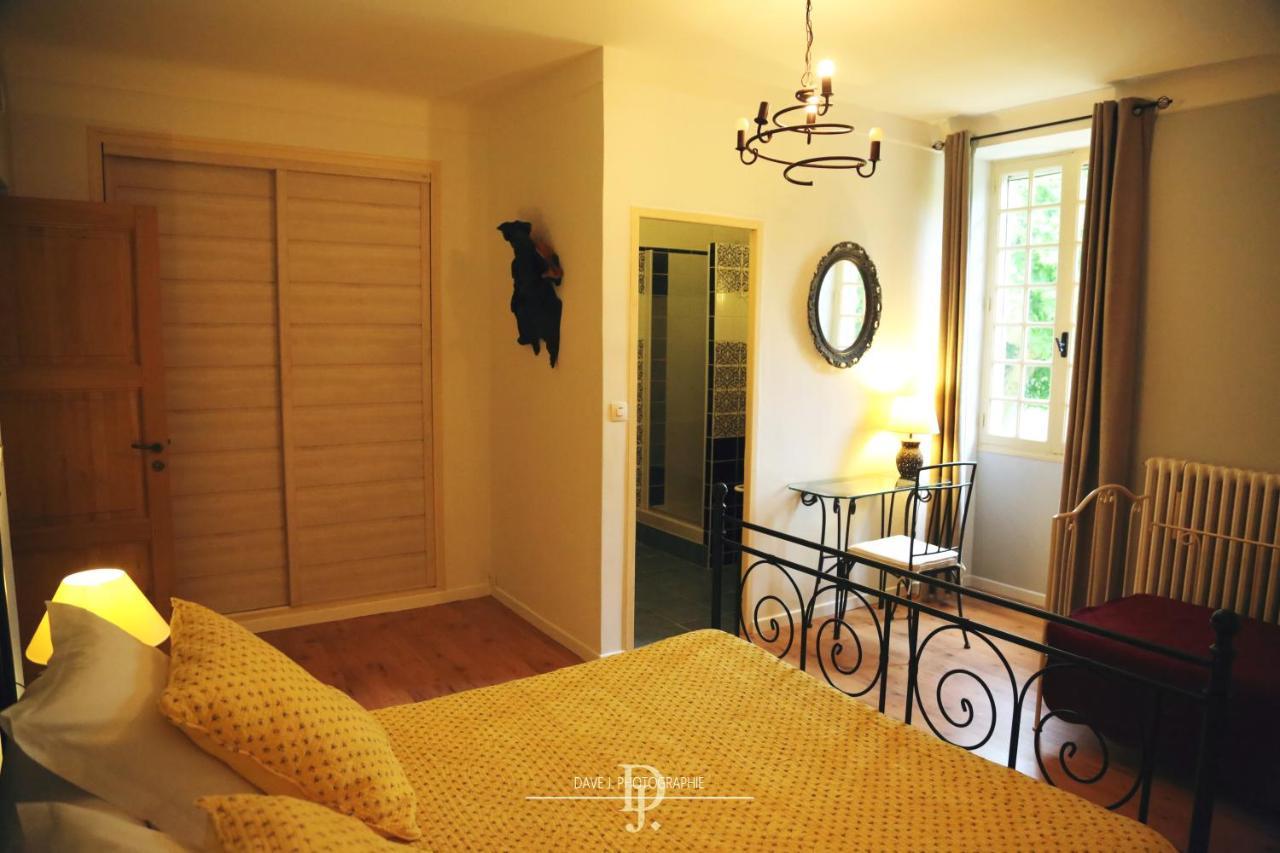Bed and Breakfast Mas de la Sauline à La Roque-d'Antheron Extérieur photo